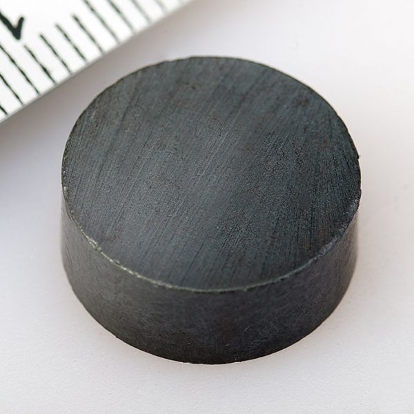Feritový
  magnet valec 15x5 mm - Y30BH