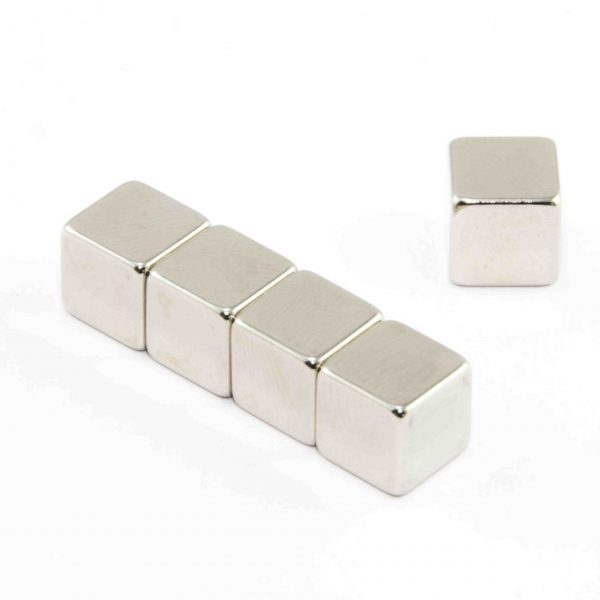 Neodýmový magnet kocka 10x10x10 mm - N38
