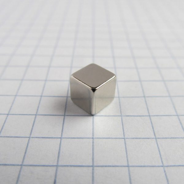 Neodýmový magnet kocka 6x6x6 mm - N42