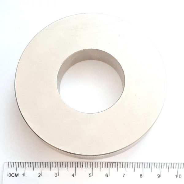Neodýmový magnet prsteň 90-40x15 mm - N52