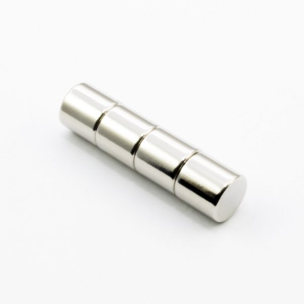 Neodýmový
  magnet valec 10x10 mm - N38