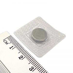 Neodýmový
  magnet valec 12x2 mm - na všitie