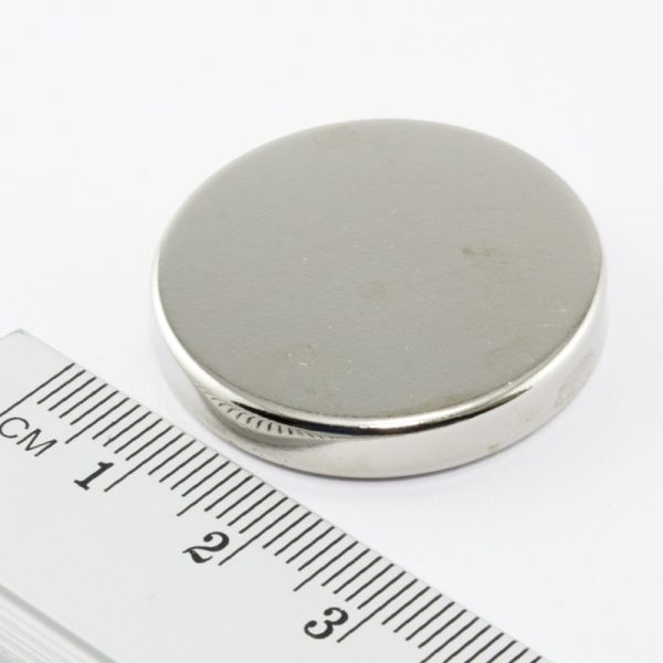 Neodýmový
  magnet valec 30x5 mm - N38