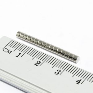 Neodýmový magnet valec 3x1,7 mm - N25