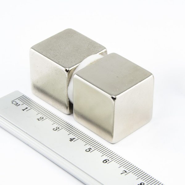strong magnets square