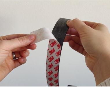 tip magnetická páska - odlepenie pásky