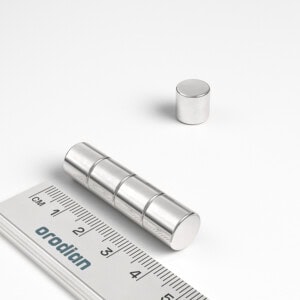 neodýmový magnet valec 10x10 mm