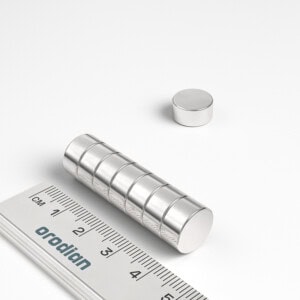 neodýmový magnet valec 12x6 mm