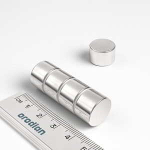 neodýmový magnet valec 15x10 mm