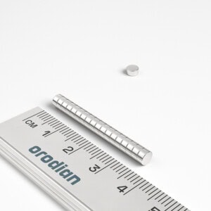 neodýmový magnet valec 4x2 mm