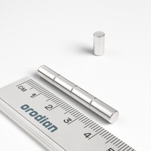 neodýmový magnet valec 5x10 mm