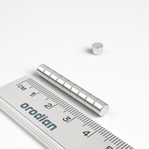 neodýmový magnet valec 5x4 mm