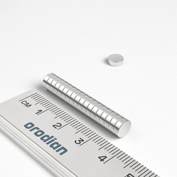 neodýmový magnet valec 6x2 mm