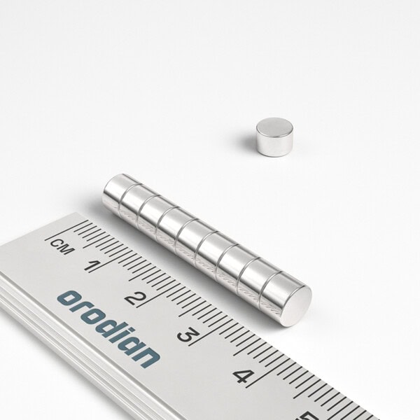 neodýmový magnet valec 6x4 mm